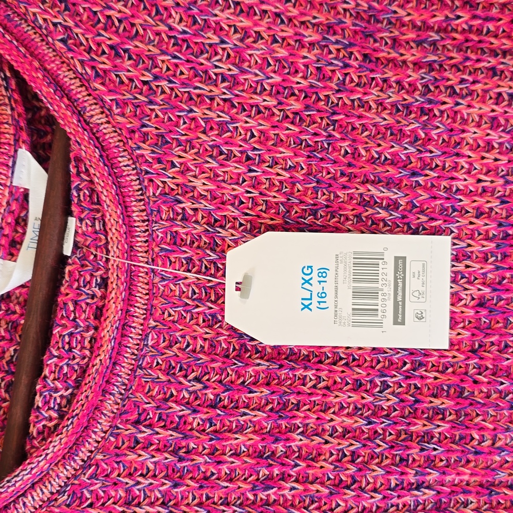 Time and Tru Women's Berry Knit Sweater- Size XL